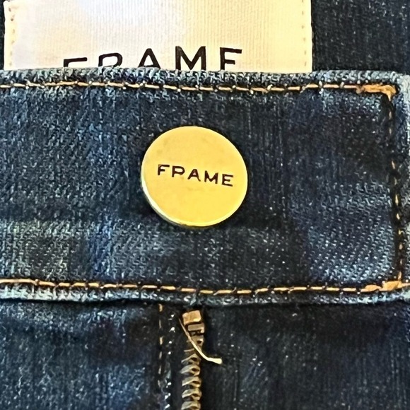 FRAME LE CUTOFF DISTRESSED DARK WASH DENIM SHORTS NWT WOMEN'S SIZE 31 - Picture 8 of 14